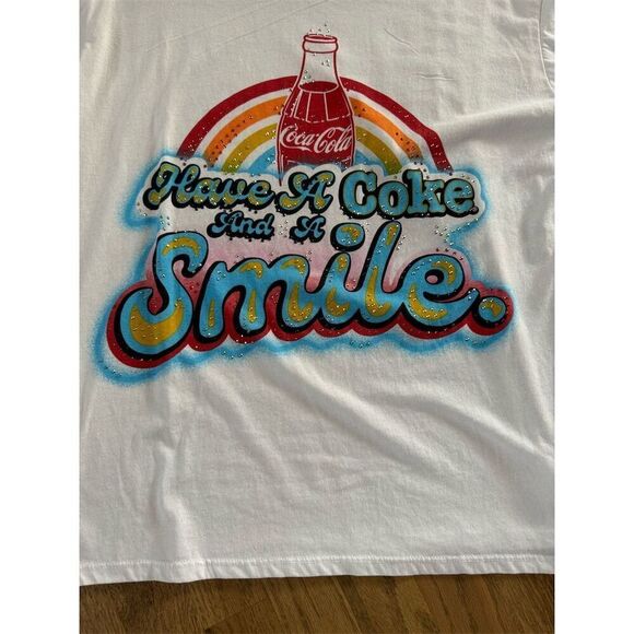 Coca-Cola Women's White Graphic T-Shirt "Have A Coke And A Smile" M (7-9) - Picture 2 of 7